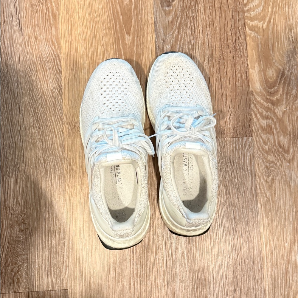 Adidas Ultraboost DNA 5.0 White size 8